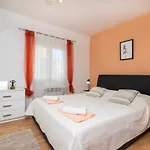 Apartman Maja